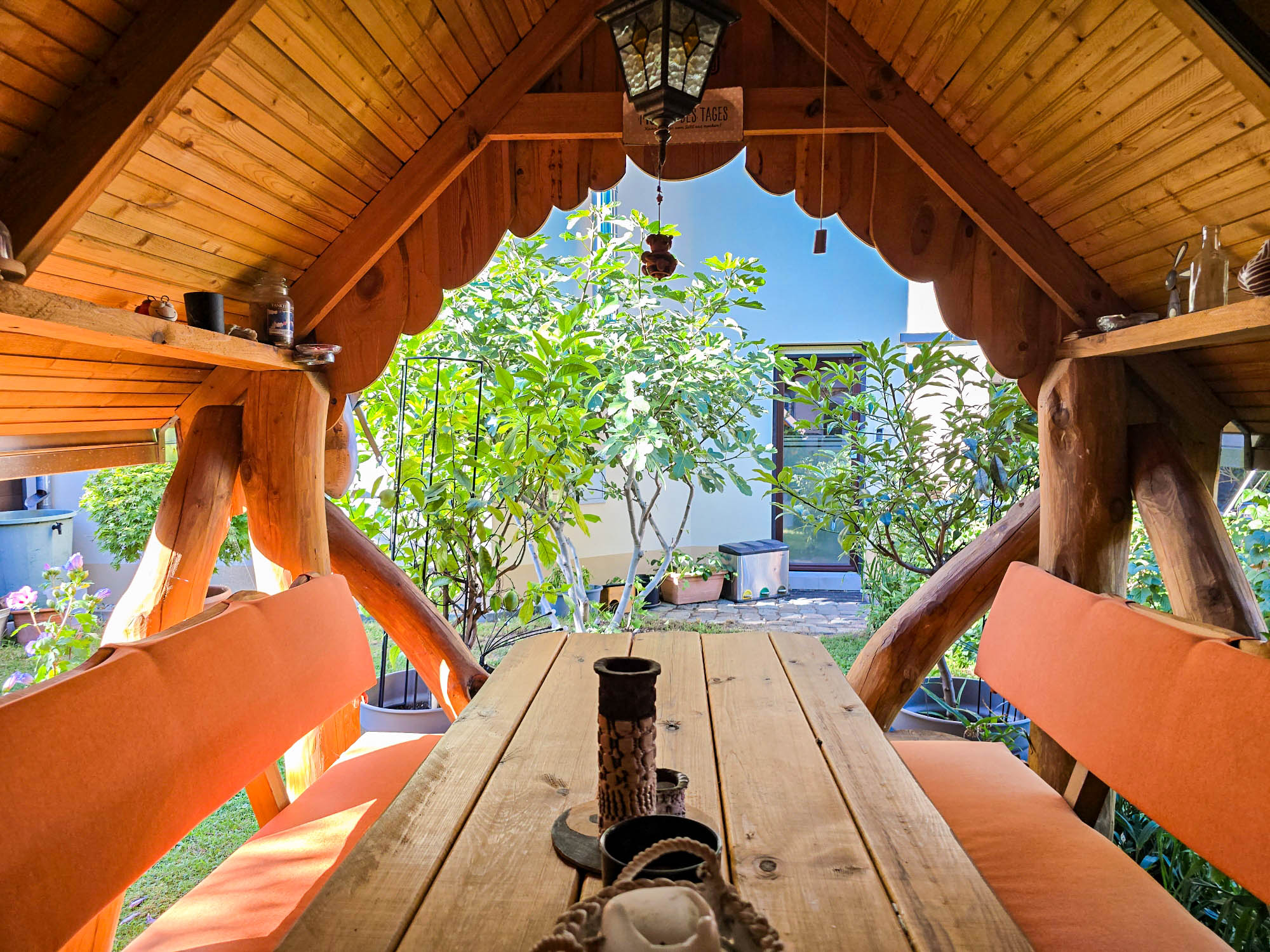 20250821_174703_006_compress85