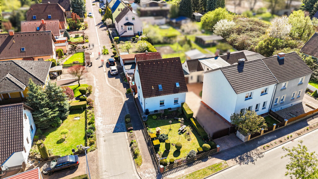 Familienglück in Seenähe – Gepflegtes Einfamilienhaus mit vielseitigem Gartenareal